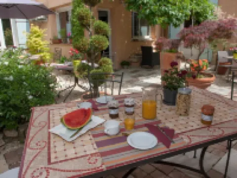 Hotel Sainte Anne - Apt Hotéis em Apt