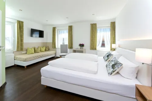 Hotel Bayerischer Hof فنادق في Wangen im Allgau