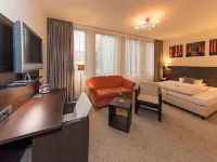 Hotel Cristobal Hôtels à proximité de : Stade de tennis Am Rothenbaum