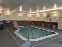 Fairfield Inn & Suites Poplar Bluff - Pools