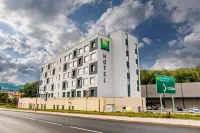 Ibis Styles Walbrzych Hotels near Hotel Sudety