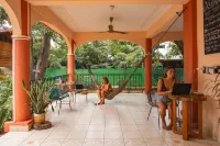 La Casona Hostel Hotels in Bajos de Chila