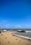 Ebenezer's Place Hotel a Broadstairs and St. Peters
