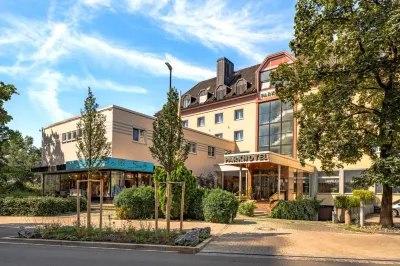 Parkhotel Crombach Các khách sạn gần Ludwigsplatz