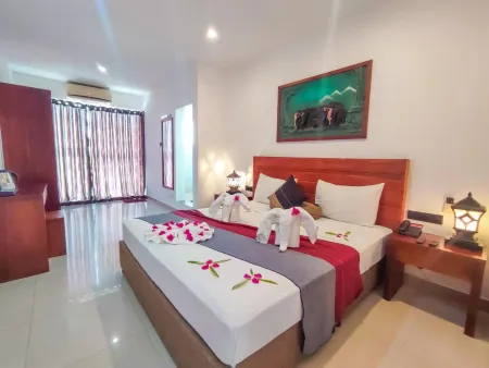 Hotel Elephant Park - New Deal! Exclusive Offers on Pickups Available!