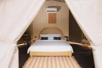 RINDANG Glamping Hotel a Dau