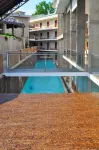 蘇蘇芬迪湖濱大酒店 - 泳池