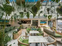 Le Petit Manoir Boutique Hotel