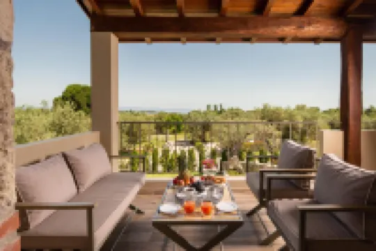 Five Senses Luxury Villas