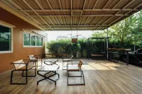 DD Place Hotels in Suphan Buri