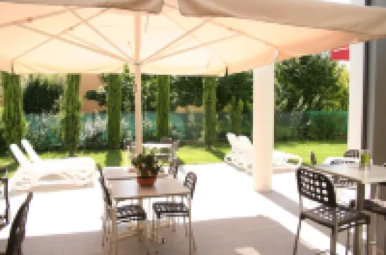 6 Porte Guesthouse Hotels in Nogara