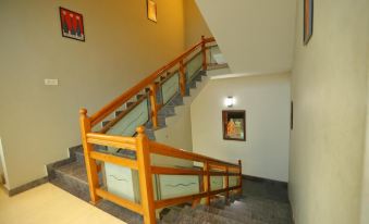 SAPPHIRE INN - Housity