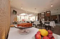 Hotel & Apartments " Perpoin " Hotels in Saluzzo