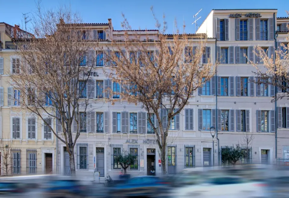 Marseille’s Mediterranean Majesty: A Guide to the City’s Most Spectacular Luxury Hotels