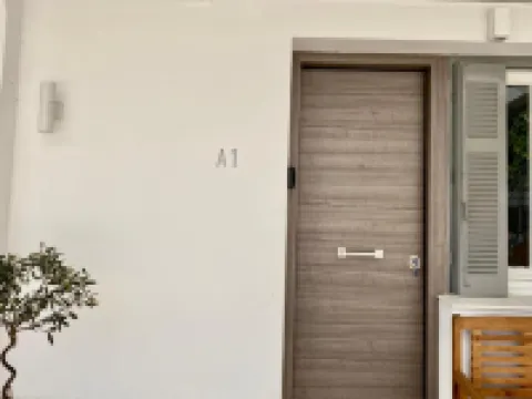 飛行公寓機場 斯帕塔-阿爾泰米扎住宿飯店