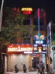 Hotel Hcb (Hemo Chandra Bhawan) 브라마푸르 호텔