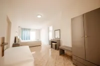 Hotel Marialena - 2-نجوم