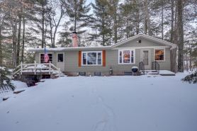 Pet-Friendly Rhinelander Escape on George Lake!