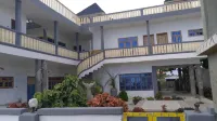 ASVA BEACH Resort Hotels in Гран-Попо