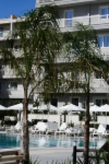 Naos Luxury Hotel