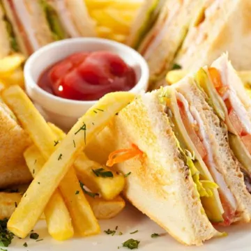 Blackwood Hotel and view bungalow