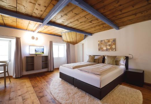 카 델 보르고의 깔끔한 객실 내부