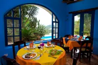 Mantaraya Lodge - bar