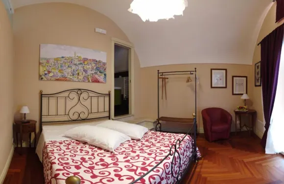 德雷古拉爵住宅酒店