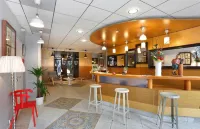 Hôtel le Roncevaux Hotels in Pau