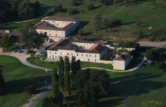 特拉加斯科尼亞（阿爾佈雷高爾夫球場別墅）