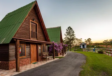 Vale Encantado - Eco Park & Hotel Отели в г. Биритиба-Мирин