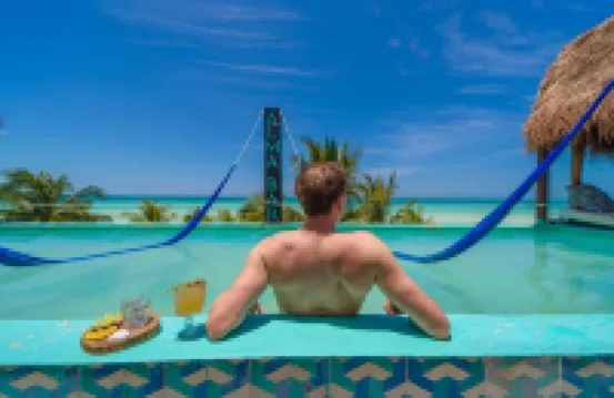 ヴィラス ティブロン アダルツ オンリー