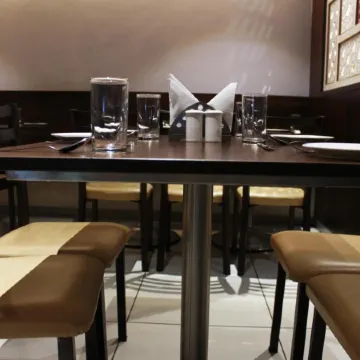 Hotel Sri Sri Executive Kolhapur Near Mahalaxmi Temple