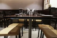 Hotel Sri Sri Executive Kolhapur Near Mahalaxmi Temple