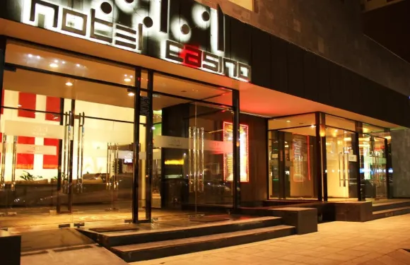 卡斯羅塔爾卡酒店