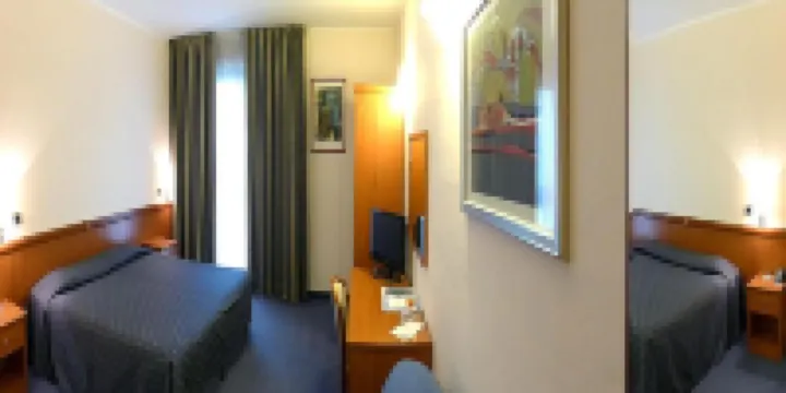 Valdenza Hotel Hôtels à : 