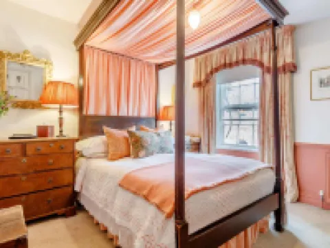 Heron House Hotels in Mid Devon District