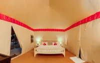 Delta 105 - A Military Themed Adventure Park Hotel a Mewat