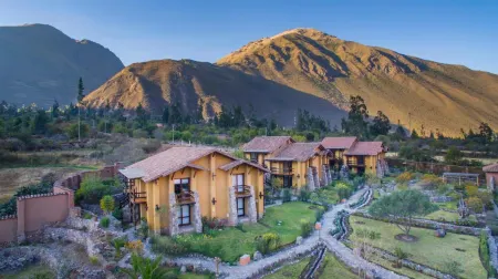 Tierra Viva Valle Sagrado Hotel Отели в г. Урубамба