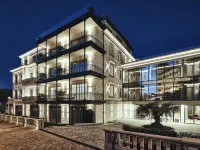 Boutique Hotel Stresa Hotel dekat Centro Internazionale di Studi Rosminiani