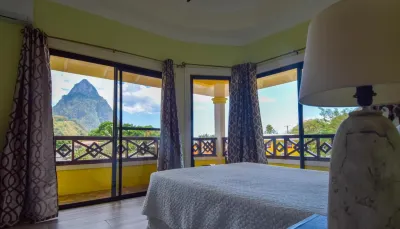Sea Piton View Apartment- Location, Convenience, Modern Living Hoteles en 