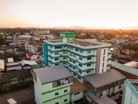 Morakot Twin Chumphon Hotels near Wat Hua Thanon