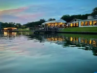 Lake Austin Spa Resort - All Inclusive Hotels in Hudson Bend