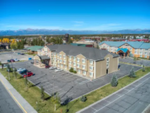 Yellowstone Park Hotel Hotels in West Yellowstone