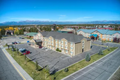 Yellowstone Park Hotel Hotels in West Yellowstone