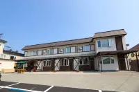 Tsuru Apartments