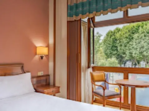 B&B HOTEL Gijón Centro Begoña Hotéis em Gijon