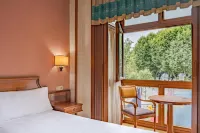 B&B HOTEL Gijón Centro Begoña Hotels in Gijon