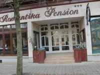 Guest House Romantika Panzio Hotels in Gyula