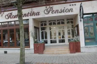 Guest House Romantika Panzio Hotels in 
